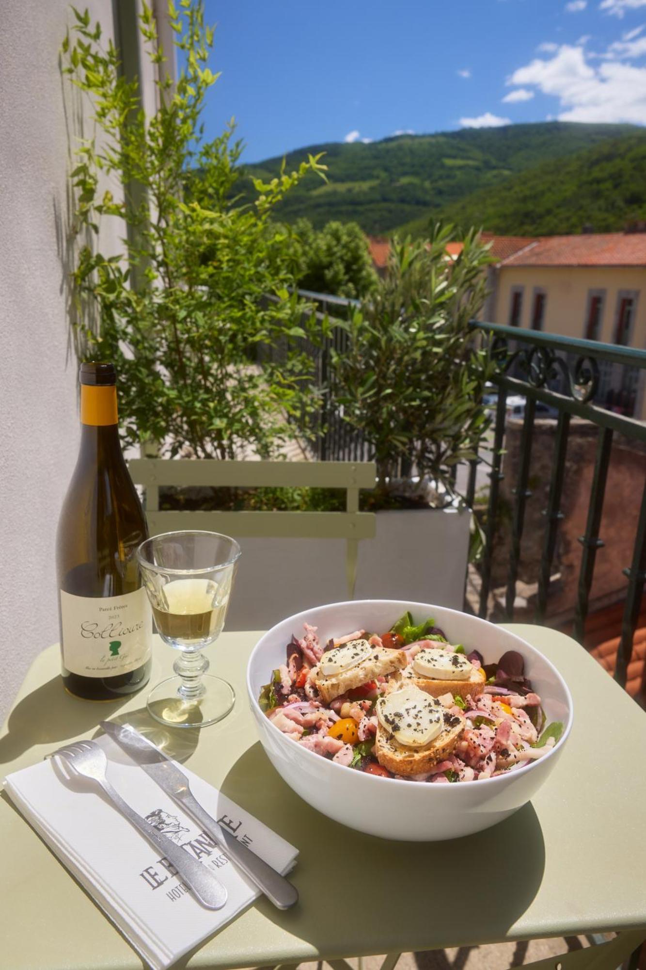 Hotel Restaurant Le Botaniste Prats-de-Mollo-la-Preste Luaran gambar